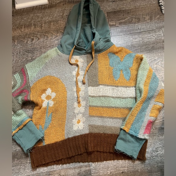 NATURAL LIFE Tops - Natural life hoodie